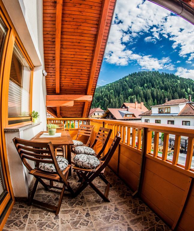 Apartments Bbi Luče Exterior foto